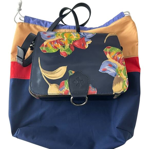 Patricia Nash Ilina Navy Floral Leather Flap Crossbody - Picture 15 of 16
